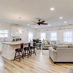 Savannah Serenade - Suite D